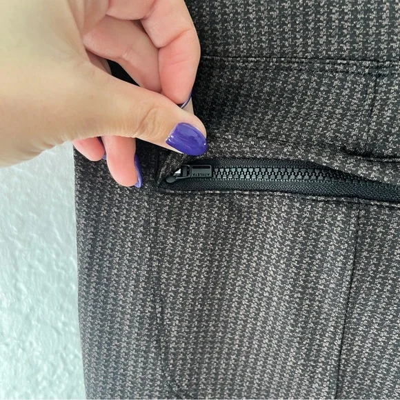 ATHLETA Delancey Houndstooth Tight Legging Size Medium - Picture 8 of 12